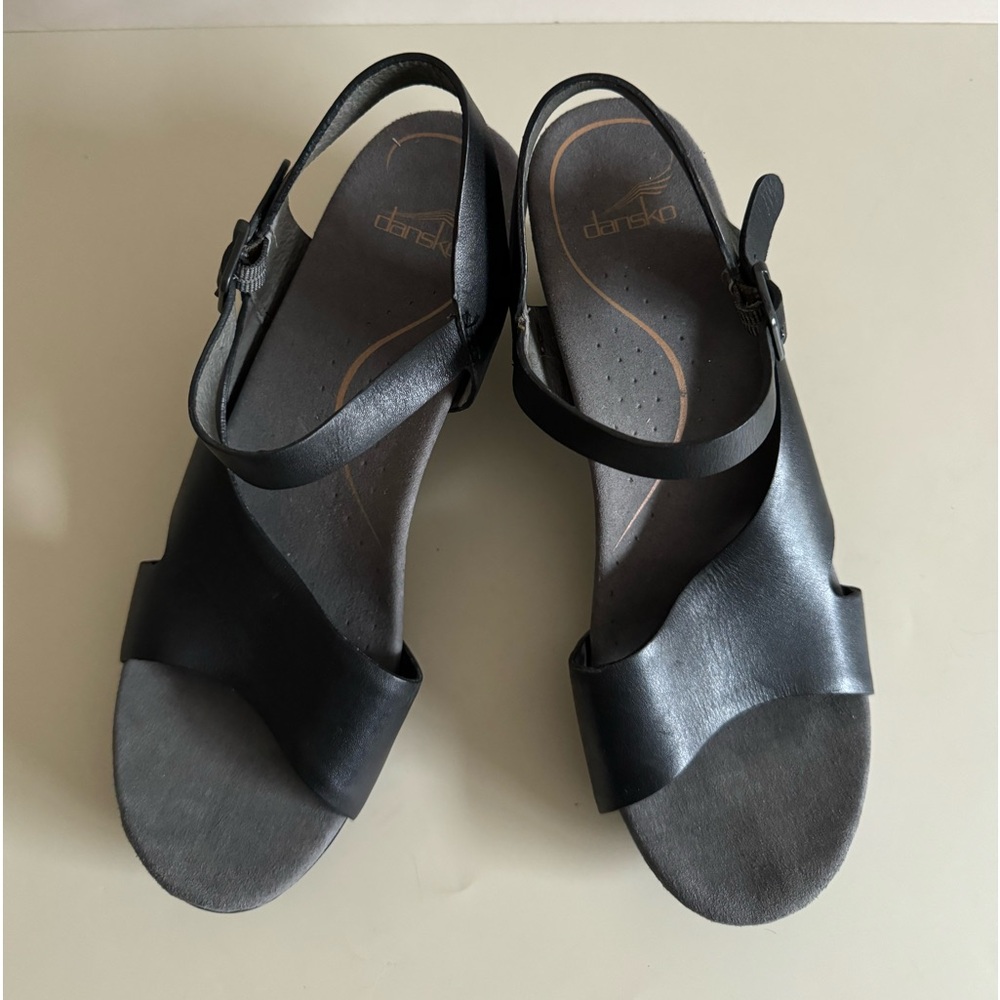 Dansko Tasha Black Full Grain Leather Buckle Ankle Strap Heels Women Sz 10.5/11 - Picture 5 of 7